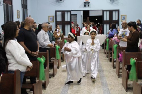 Missa na Capela São Cristóvã, na Paróquia Nossa Senhora Aparecida em Piabetá