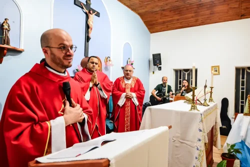 Missa-na-Capela-do-Roccio-na-Paroquia-Sao-Judas-Tadeu-na-Mosela-9