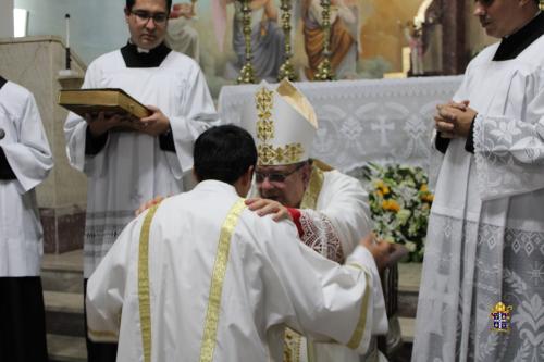 Ordenacao-Diaconal-de-Cankin-Ma-Lan-por-Dom-Joel-140