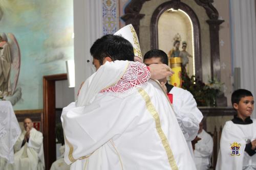 Ordenacao-Diaconal-de-Cankin-Ma-Lan-por-Dom-Joel-174