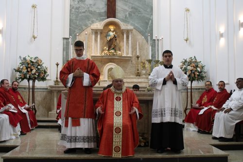 Ordenacao-Diaconal-de-Fred-na-Paroquia-Sao-Pedro-em-Pedro-do-Rio-128