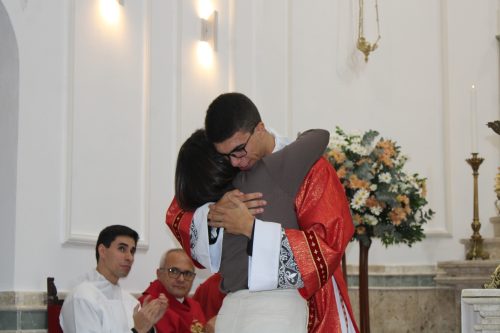 Ordenacao-Diaconal-de-Fred-na-Paroquia-Sao-Pedro-em-Pedro-do-Rio-150