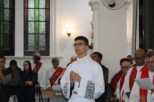 Ordenacao-Diaconal-de-Fred-na-Paroquia-Sao-Pedro-em-Pedro-do-Rio-36