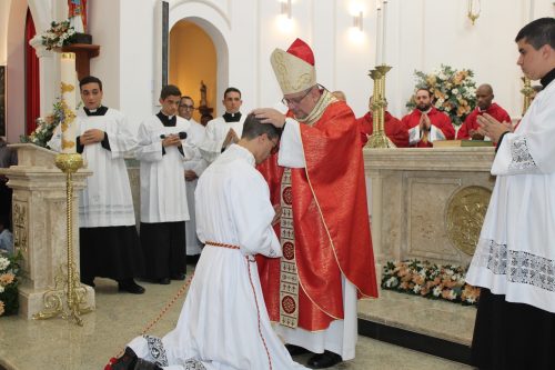 Ordenacao-Diaconal-de-Fred-na-Paroquia-Sao-Pedro-em-Pedro-do-Rio-67