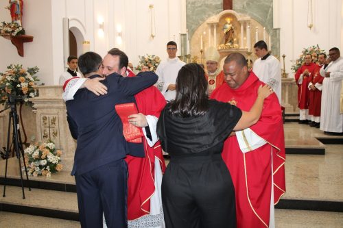 Ordenacao-Diaconal-de-Fred-na-Paroquia-Sao-Pedro-em-Pedro-do-Rio-75