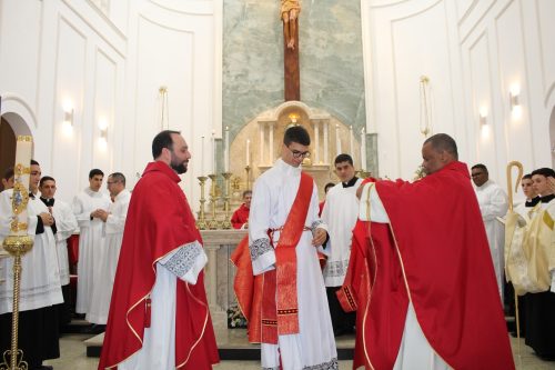 Ordenacao-Diaconal-de-Fred-na-Paroquia-Sao-Pedro-em-Pedro-do-Rio-81