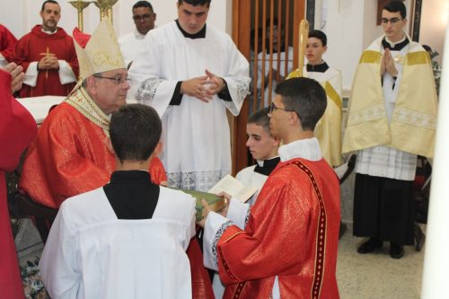 Ordenacao-Diaconal-de-Fred-na-Paroquia-Sao-Pedro-em-Pedro-do-Rio-93