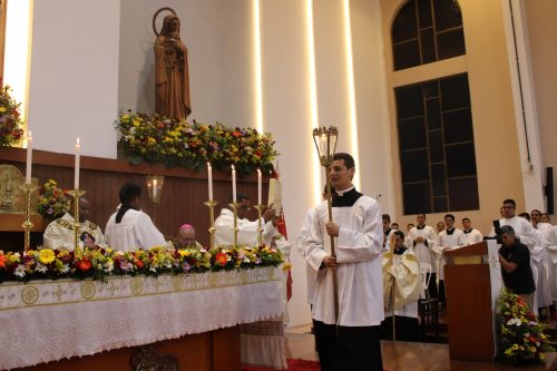 Ordenacao-diaconal-de-Yuri-em-Teresopolis-35