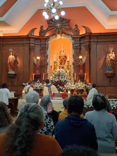 Peregrinacao-da-Paroquia-de-Parada-Modelo-ao-Santuario-Amor-Divino-7