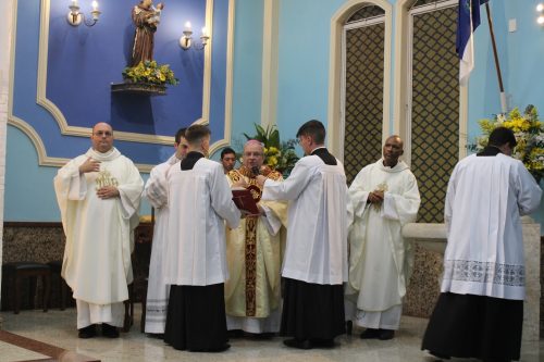 Posse-Padre-Caio-Martins-Paroquia-Nossa-Senhora-Aparecida-Guapimirim-39