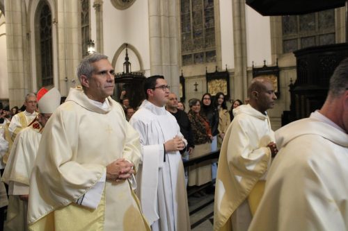 Posse-Padre-Thomas-Catedral-de-Petropolis-17
