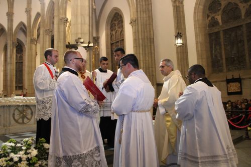 Posse-Padre-Thomas-Catedral-de-Petropolis-25