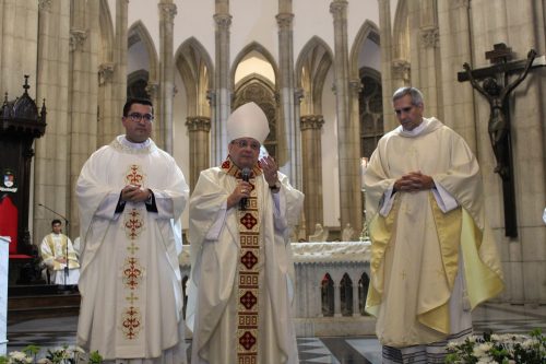 Posse-Padre-Thomas-Catedral-de-Petropolis-29