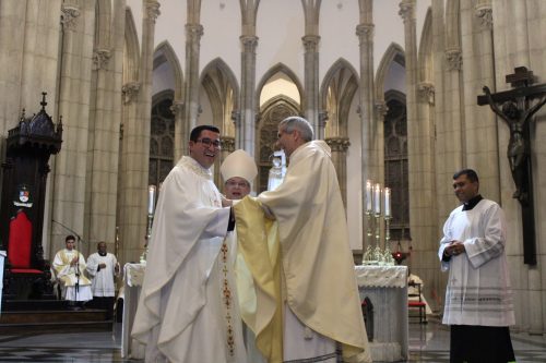 Posse-Padre-Thomas-Catedral-de-Petropolis-30