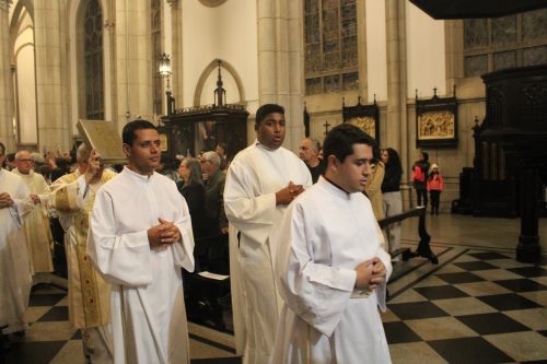 Posse-Padre-Thomas-Catedral-de-Petropolis-4
