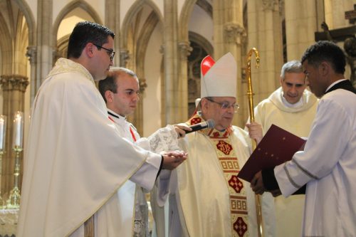 Posse-Padre-Thomas-Catedral-de-Petropolis-41
