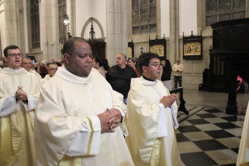 Posse-Padre-Thomas-Catedral-de-Petropolis-8