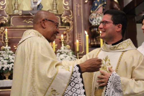 Posse-do-Padre-Ernande-e-Padre-Rafael-na-Paroquia-Sao-Jose-do-Rio-Preto-107