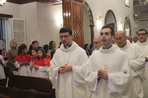 Posse-do-Padre-Ernande-e-Padre-Rafael-na-Paroquia-Sao-Jose-do-Rio-Preto-16