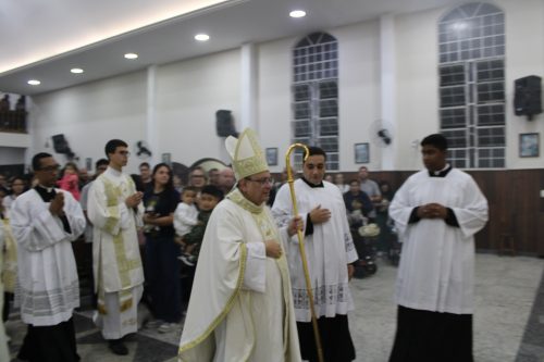 Posse-do-Padre-Leonardo-na-Paroquia-Sao-Pedro-em-Teresopolis-23