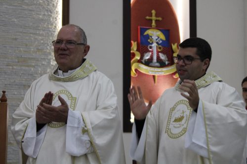 Posse-do-Padre-Leonardo-na-Paroquia-Sao-Pedro-em-Teresopolis-29