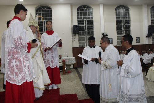 Posse-do-Padre-Leonardo-na-Paroquia-Sao-Pedro-em-Teresopolis-47