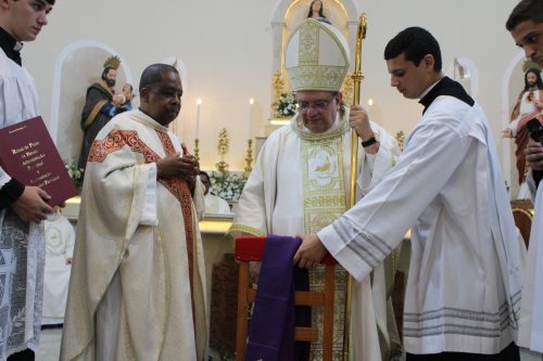Posse-do-Padre-Marquinho-na-Paroquia-de-Venda-Nova-118