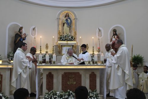 Posse-do-Padre-Marquinho-na-Paroquia-de-Venda-Nova-140