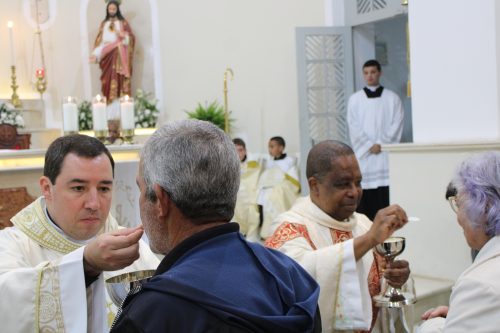 Posse-do-Padre-Marquinho-na-Paroquia-de-Venda-Nova-145