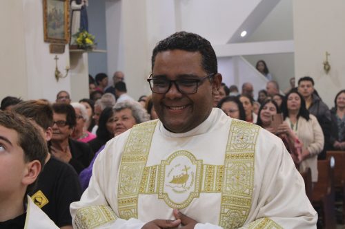 Posse-do-Padre-Marquinho-na-Paroquia-de-Venda-Nova-29