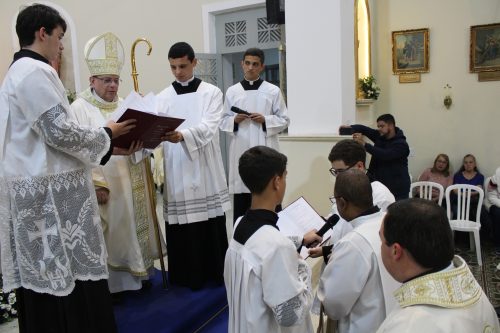 Posse-do-Padre-Marquinho-na-Paroquia-de-Venda-Nova-43