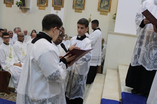 Posse-do-Padre-Marquinho-na-Paroquia-de-Venda-Nova-46