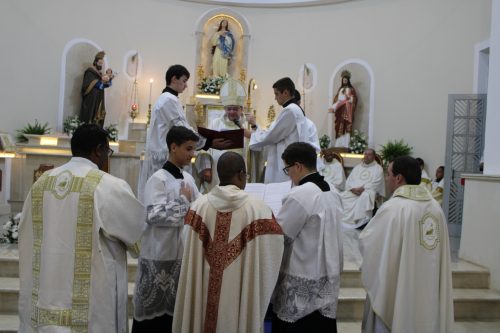 Posse-do-Padre-Marquinho-na-Paroquia-de-Venda-Nova-90