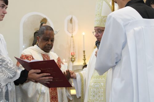Posse-do-Padre-Marquinho-na-Paroquia-de-Venda-Nova-92