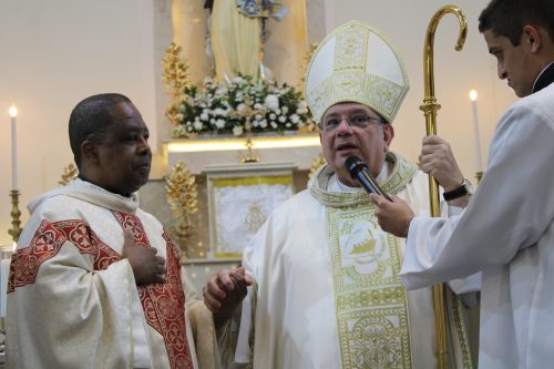 Posse-do-Padre-Marquinho-na-Paroquia-de-Venda-Nova-96
