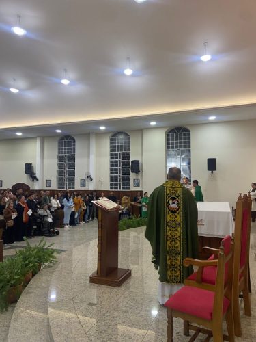 Quinto-encontro-peregrinos-do-amor-da-Paroquia-Sao-Pedro-em-Teresopolis-14 (1)