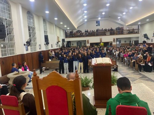 Quinto-encontro-peregrinos-do-amor-da-Paroquia-Sao-Pedro-em-Teresopolis-15 (1)