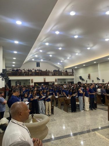 Quinto-encontro-peregrinos-do-amor-da-Paroquia-Sao-Pedro-em-Teresopolis-4 (1)