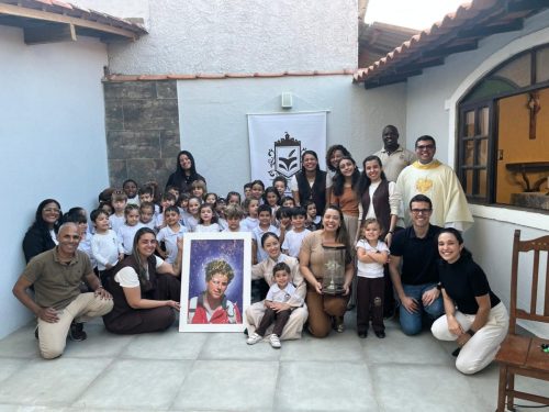 Reliquia-Sao-Carlo-Acutis-Missa-nno-Colegio-DAvila-3