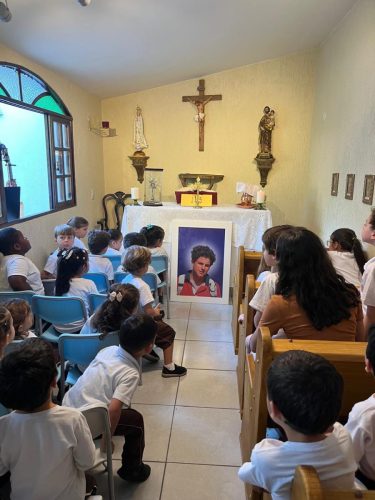 Reliquia-Sao-Carlo-Acutis-Missa-nno-Colegio-DAvila-5