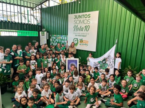 Reliquia-Sao-Carlos-Acutis-no-Colegio-Grandini-3