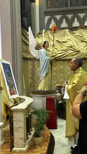 Reliquia-de-Sao-Carlo-Acustis-Missa-na-Igreja-Santa-Teresa-5