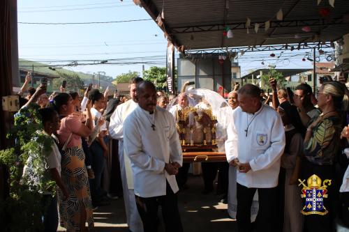 Reliquias-de-Santa-Teresinha-na-Diocese Paroquia-Santa-Teresinha-31