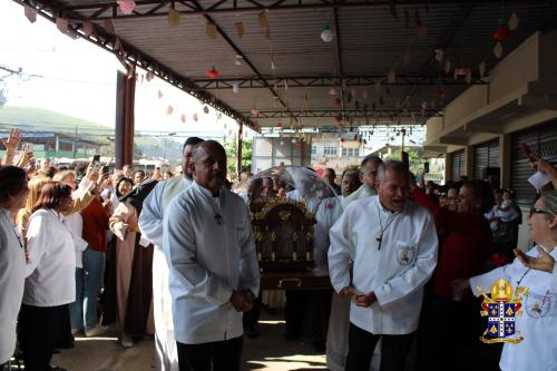 Reliquias-de-Santa-Teresinha-na-Diocese Paroquia-Santa-Teresinha-38