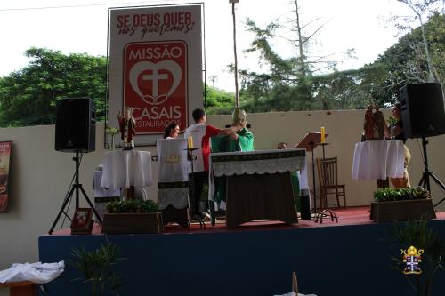 Retiro Missão Casais Restaurados Missa com Dom Joel_Foto Rogerio Tosta_Ascom Diocese de Petrópolis