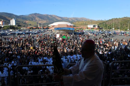 Romaria-Diocesana-ao-Santuario-Nacional-de-Aparecida-179