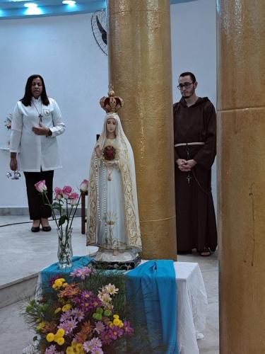 Vida-Consagrada-no-Trono-de-Fatima-6