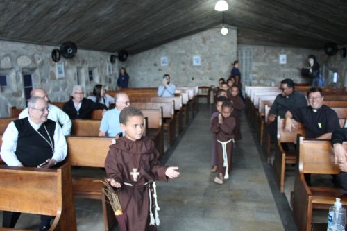 Visita-Pasotral-ao-Decanato-Sao-Pedro-de-Alcantara-Creche-Sao-Charbel-8